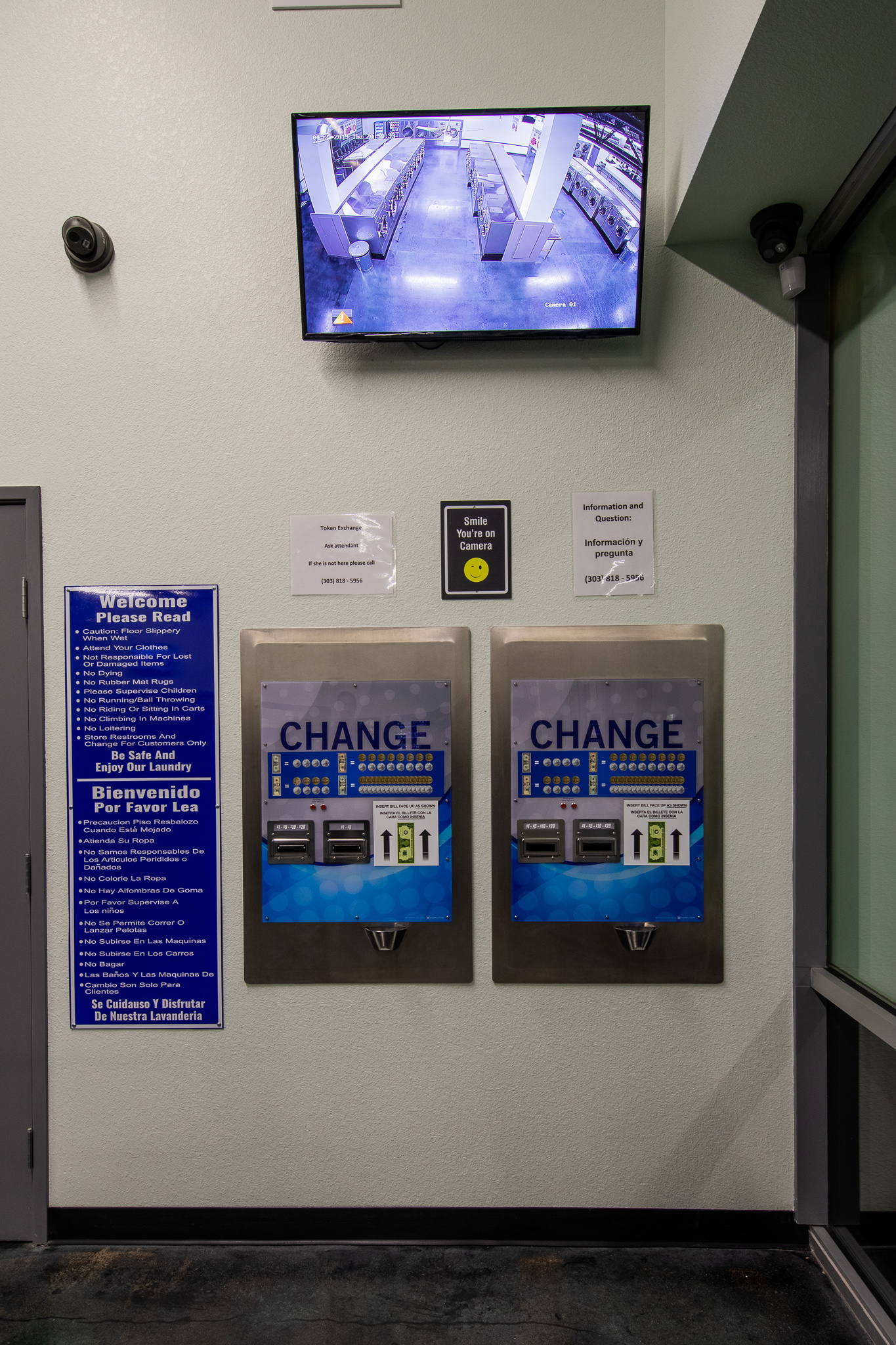 Laundromat Picture