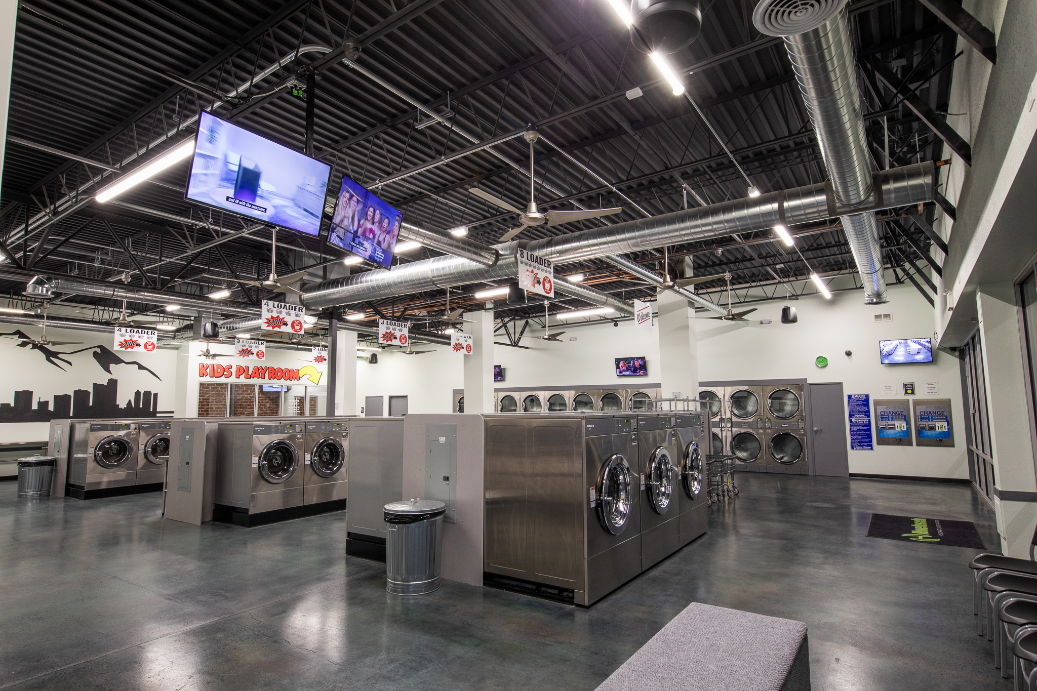 Laundromat Picture
