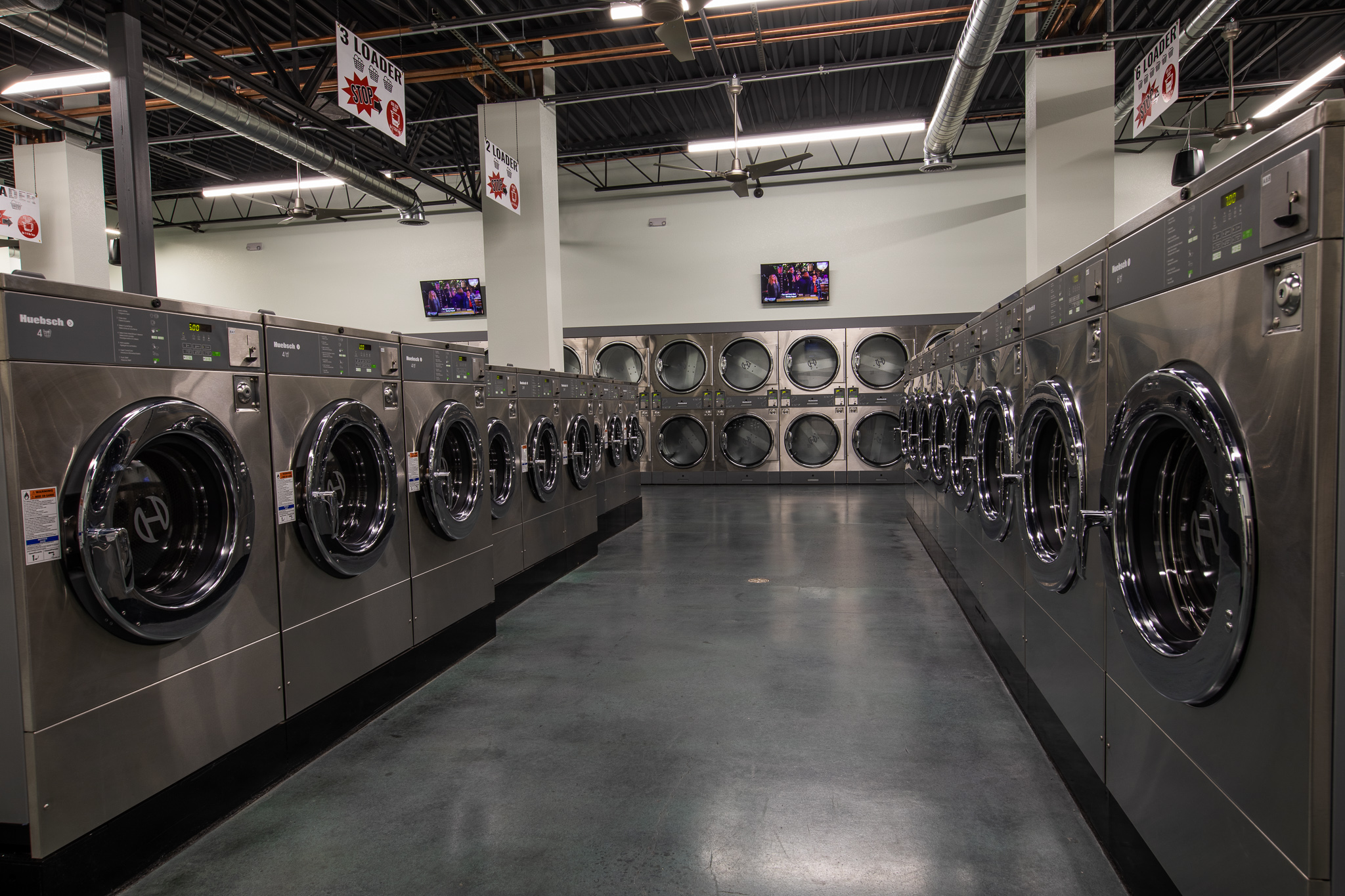 Laundromat Picture
